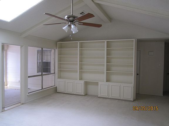 4th image of 1632 Centenary Dr