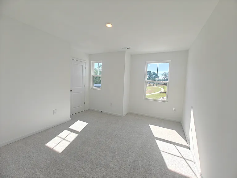 709 Painted Daisy Ln — Photo 18