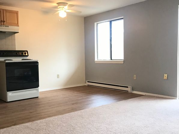 5 Town Beach Rd APT 2
