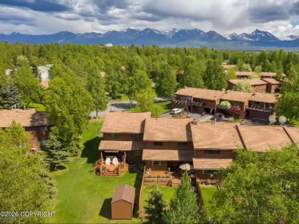 7800 Raymar Cir, Anchorage, AK 99518