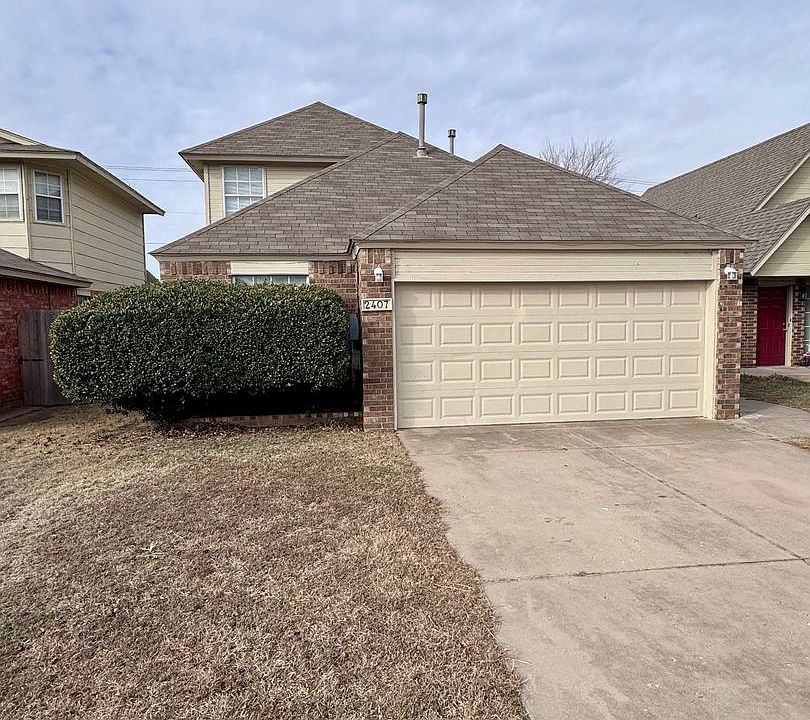 1st image of 2407 Lakecrest Dr