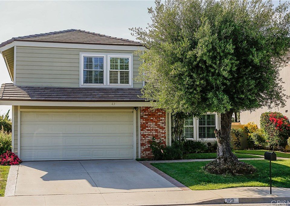 1st image of 63 Ilex Dr