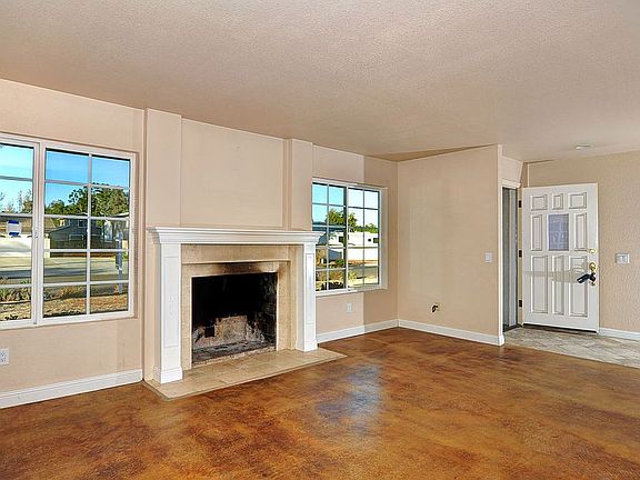 2nd image of 28751 Marcalope Ln