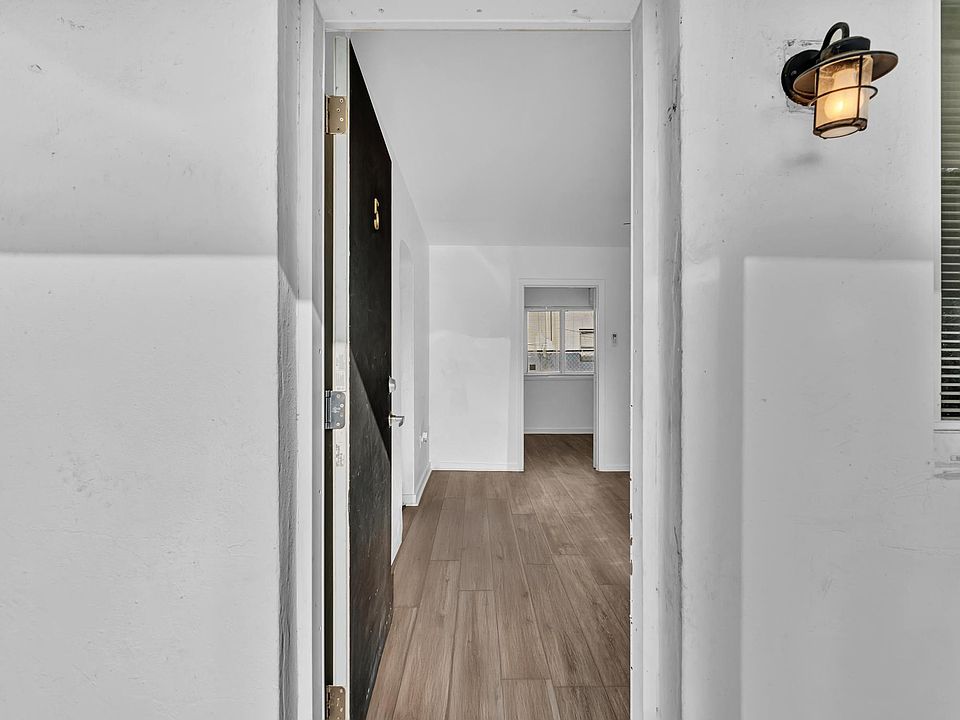 1st image of 522 NE 78th St APT 5