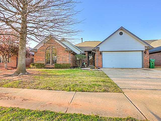 1st image of 1126 McConnell Dr