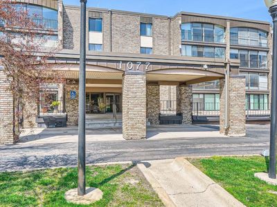 1077 Sibley Memorial Hwy APT 610, Mendota Heights, MN, 55118