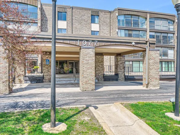 1077 Sibley Memorial Hwy APT 610, Mendota Heights, MN 55118