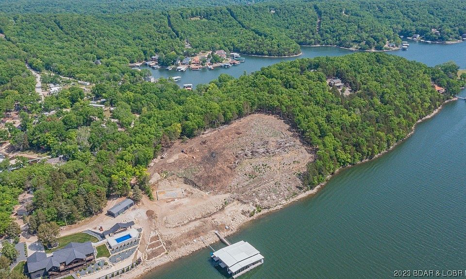 1st image of 2 Shady Ozark Ln