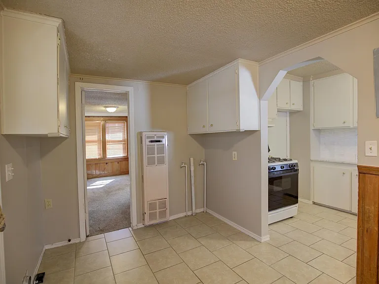 1325 S Delaware Ave — Photo 12