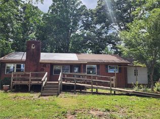2325 Us Highway 21, Hamptonville, NC 27020