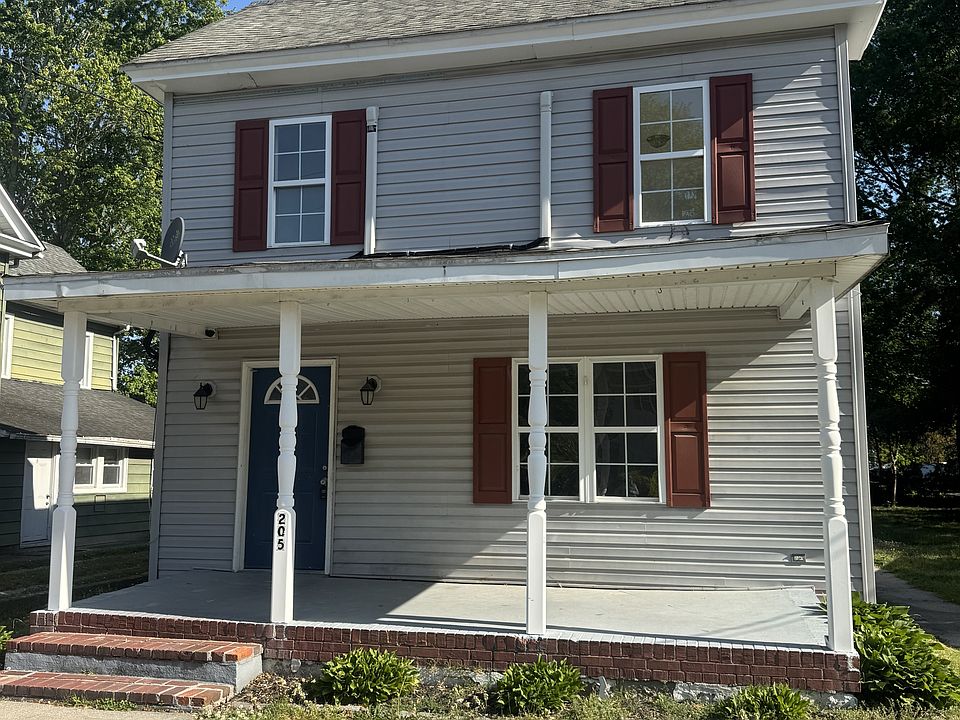 1st image of 205 E East St