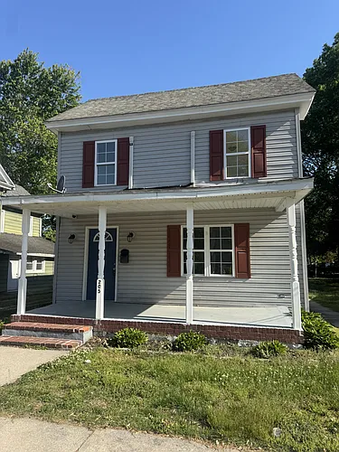 205 E East St Photo 1