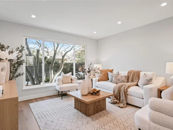 131 Yawl Ct, Foster City, CA 94404