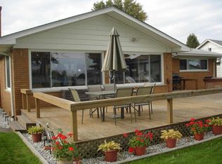 7685 River Rd, Marine City, MI 48039