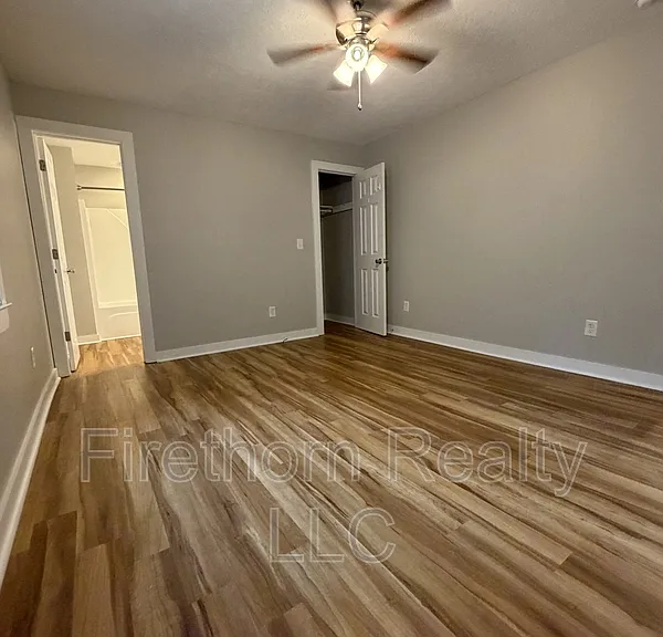 534 Basin St — Photo 7