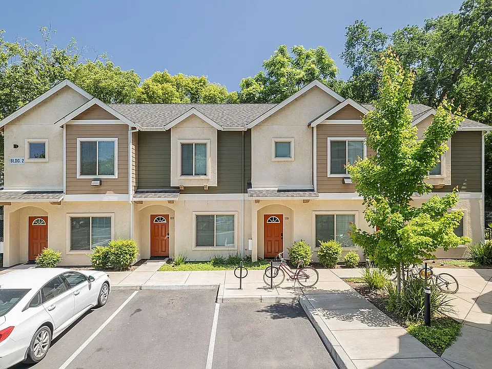 Midtown 557