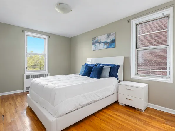 330 Haven Avenue image 8 of 10