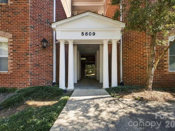5609 Fairview Rd APT 5, Charlotte, NC 28209