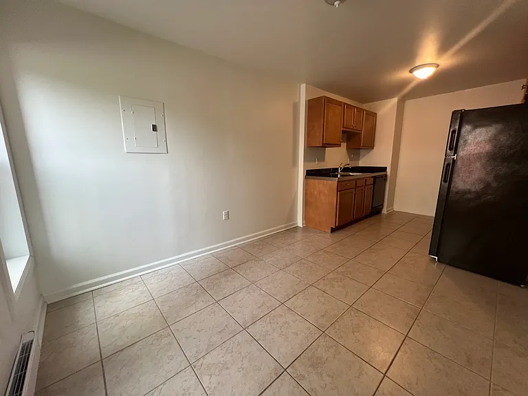 Squirrel HIll Properties — Photo 4