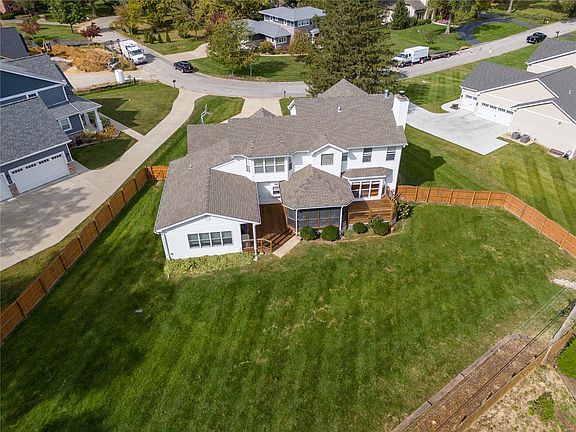 2nd image of 600 Ashmont Dr