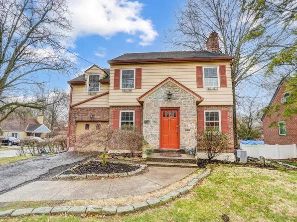 5207 Parkview Ave, Cincinnati, OH 45238