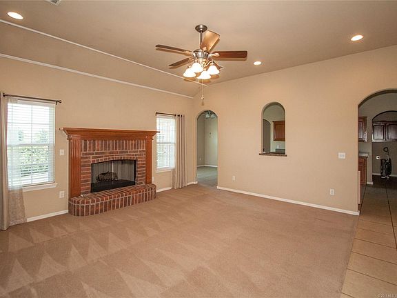 4th image of 8513 E Lansing Ave
