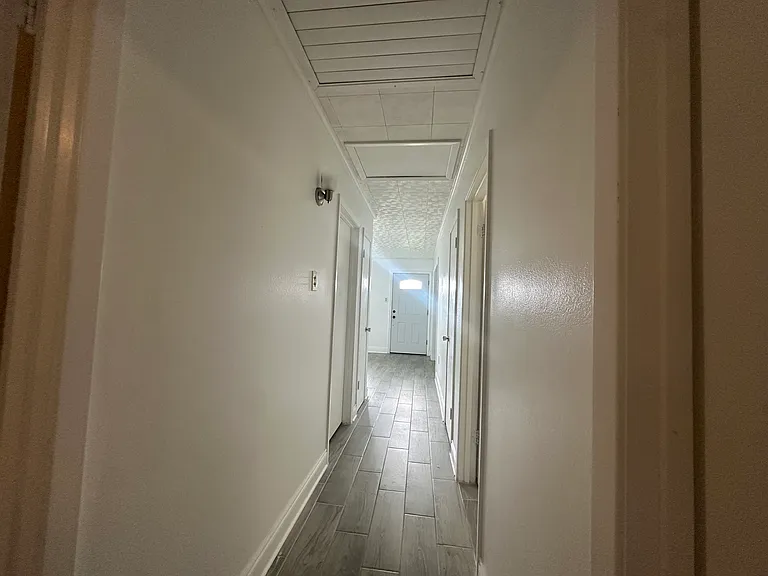 1752 Diane Dr — Photo 17