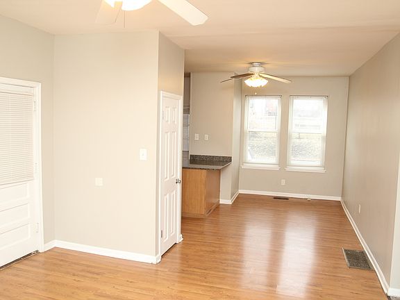 2nd image of 821 Westgate Ave APT 1N