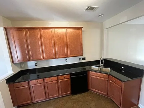 206 Elise Dr #206 — Photo 3