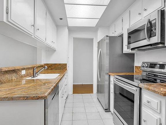 3rd image of 125 Montana Ave APT 104