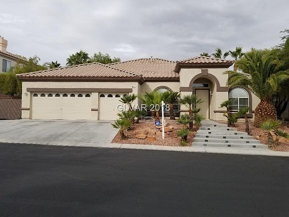 2nd image of 9558 Castillana Ct