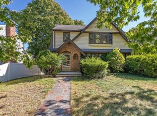 410 Pleasant St, Belmont, MA 02478