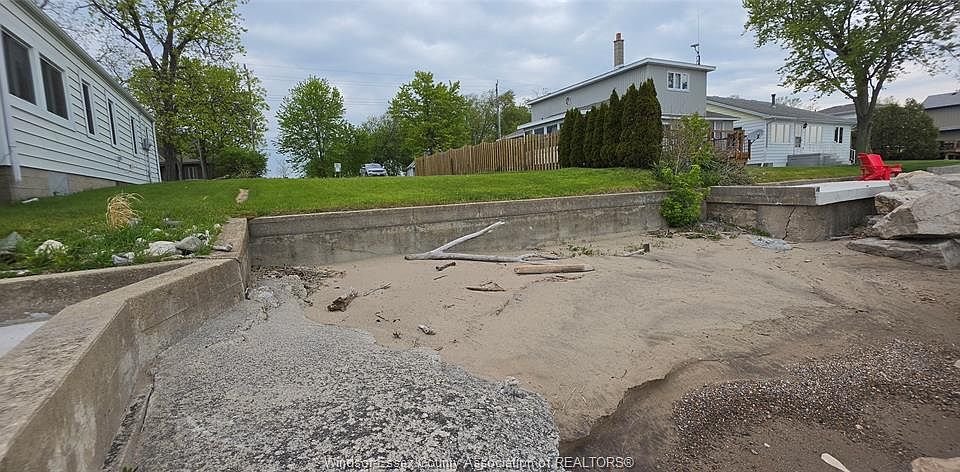 1st image of 1535 Heritage Rd