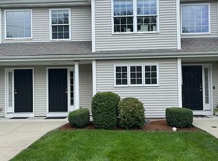 660 Cottage St UNIT 10, Pawtucket, RI 02861