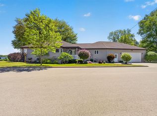 2829 Riverside Ave, Marinette, WI 54143