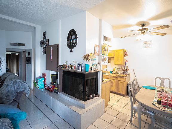 4th image of 3001 Beachcomber Dr #A
