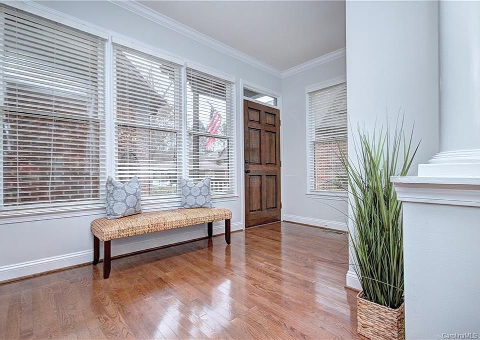 1st image of 7414 Newmans Ln