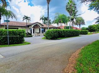 10375 SW 111th St, Miami, FL 33176