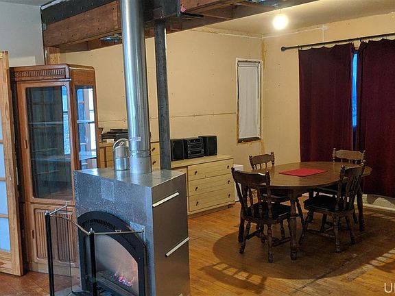 4th image of 707 W Brown St