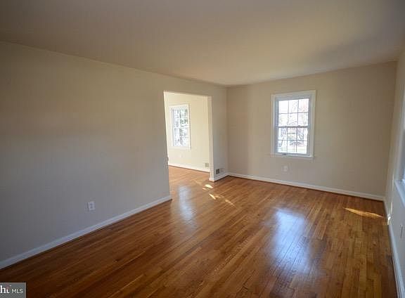 2nd image of 10800 Stella Ct