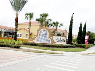 800 Las Fuentes Dr, Kissimmee, FL 34746