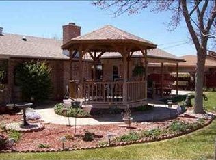 885 Agate Rd, Roswell, NM 88201