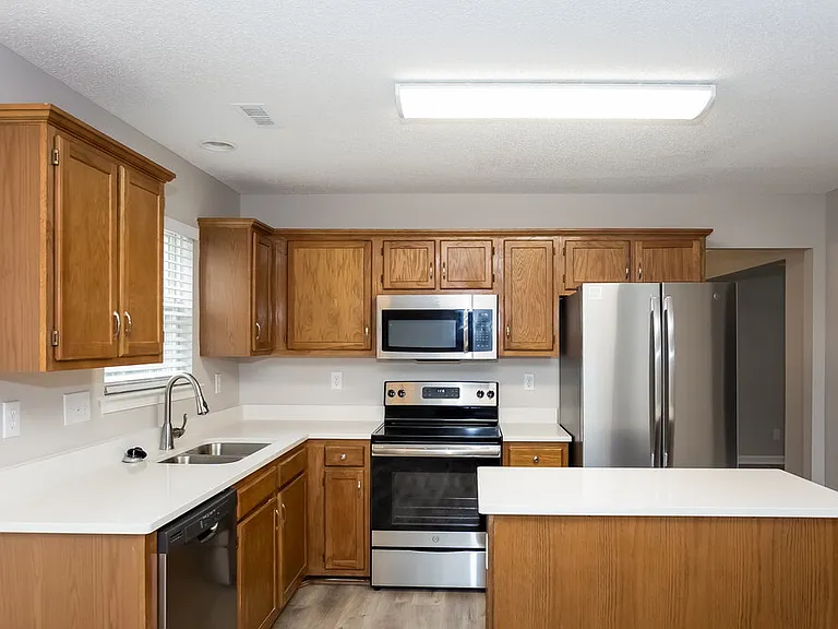 6707 Sweetfield Dr — Photo 6
