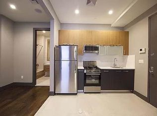 125 Boerum St #1F, Brooklyn, NY 11206