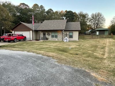 232 Collins Ct, Gladewater, TX, 75647