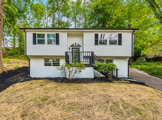 212 Cox Dr, Harriman, TN 37748