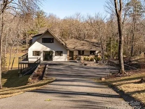 155 Buchanan St, Glade Valley, NC 28627