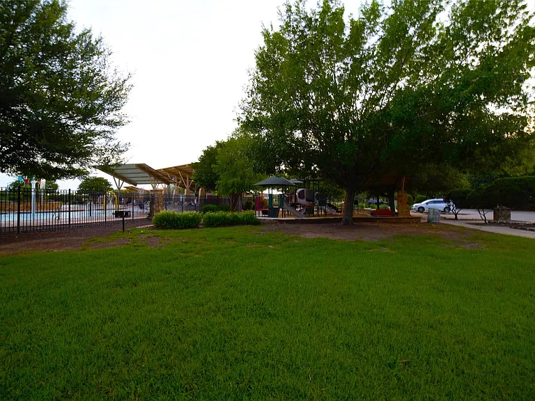106 Gambel Oak Way — Photo 22