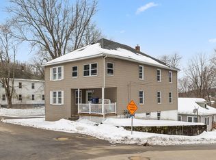 404 High St, Webster, MA 01570