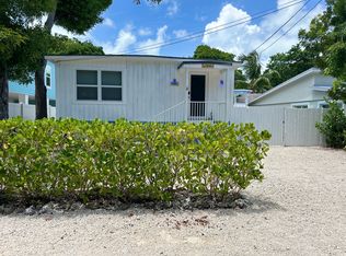 124 S Bay Harbor Dr, Key Largo, FL 33037